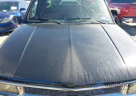 1991 Chevrolet Gmt-400 C1500 z USA, uszkodzony, nr VIN 2GCEC19H4M1221882